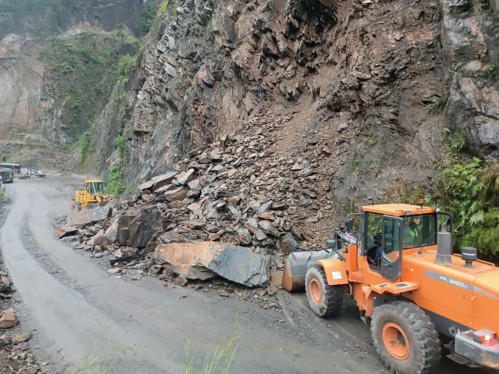 नारायणगढ-हेटौँडा र मुग्लिन-आँबुखैरेनी सडक विस्तारको तयारी तीव्र: फागुनभित्र टेन्डर आह्वान