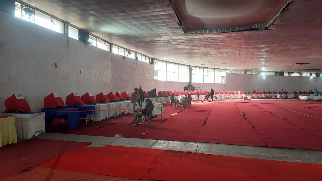 एमाले महाधिवेशन: प्राविधिक कारणले आजको मतदान स्थगित, भोलि बिहान ८ बजेदेखि हुने