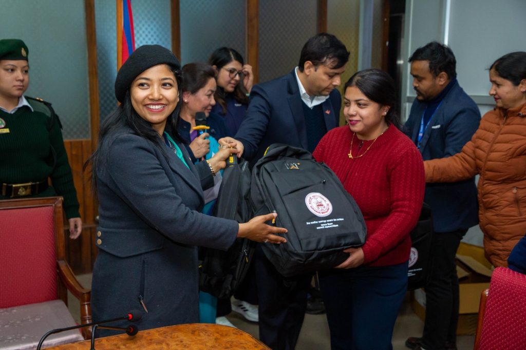 ७० वर्षमाथिका ज्येष्ठ नागरिकको घरदैलोमै पुग्दै महानगर : भोलिबाट स्वास्थ्य सर्वेक्षण सुरु