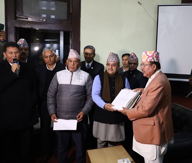 कांग्रेस विवादमा देउवा पक्षको ‘काउन्टर’, ८८५ महाधिवेशन प्रतिनिधिको हस्ताक्षर फिर्ता