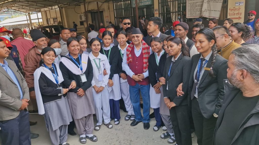 स्वास्थ्य सेवालाई सरल बनाउन आम्दाको भूमिका महत्वपूर्ण छ : केपी शर्मा ओली