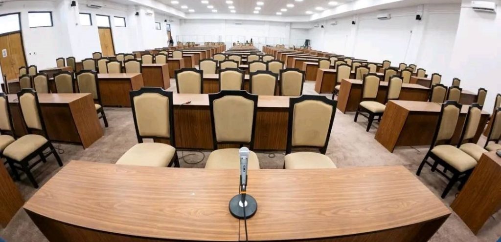 नवनिर्वाचित सांसदहरूको शपथ चैत १२ गते, सिंहदरबारमा अस्थायी हल निर्माण गरिँदै