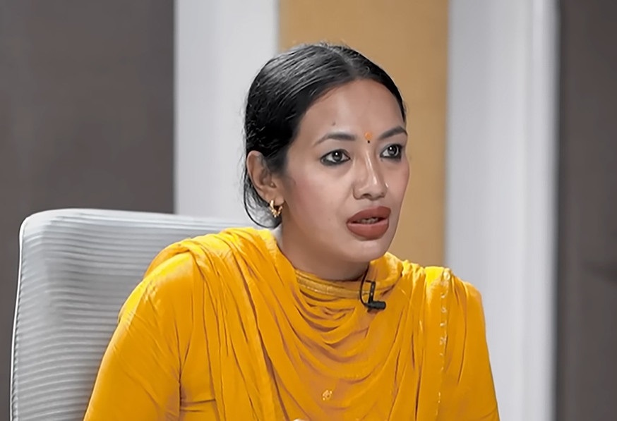 आशिका तामाङको निर्देशनविरुद्ध धादिङका स्थानीय तह : ‘संवैधानिक अधिकारमाथिको हस्तक्षेप’ भन्दै प्रतिवाद