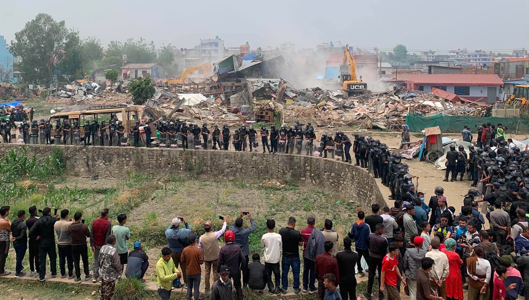 सुकुमवासी हटाउने निर्णयविरुद्धको रिटमा सर्वोच्चद्वारा कारण देखाऊ आदेश: अन्तरिम आदेशका लागि अर्को साता छलफल