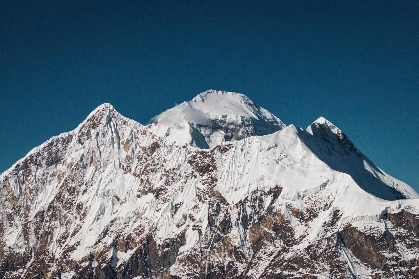 वसन्तयामको धौलागिरि आरोहण सुरु: पहिलो दिन नौजनाले चुचुरो टेके