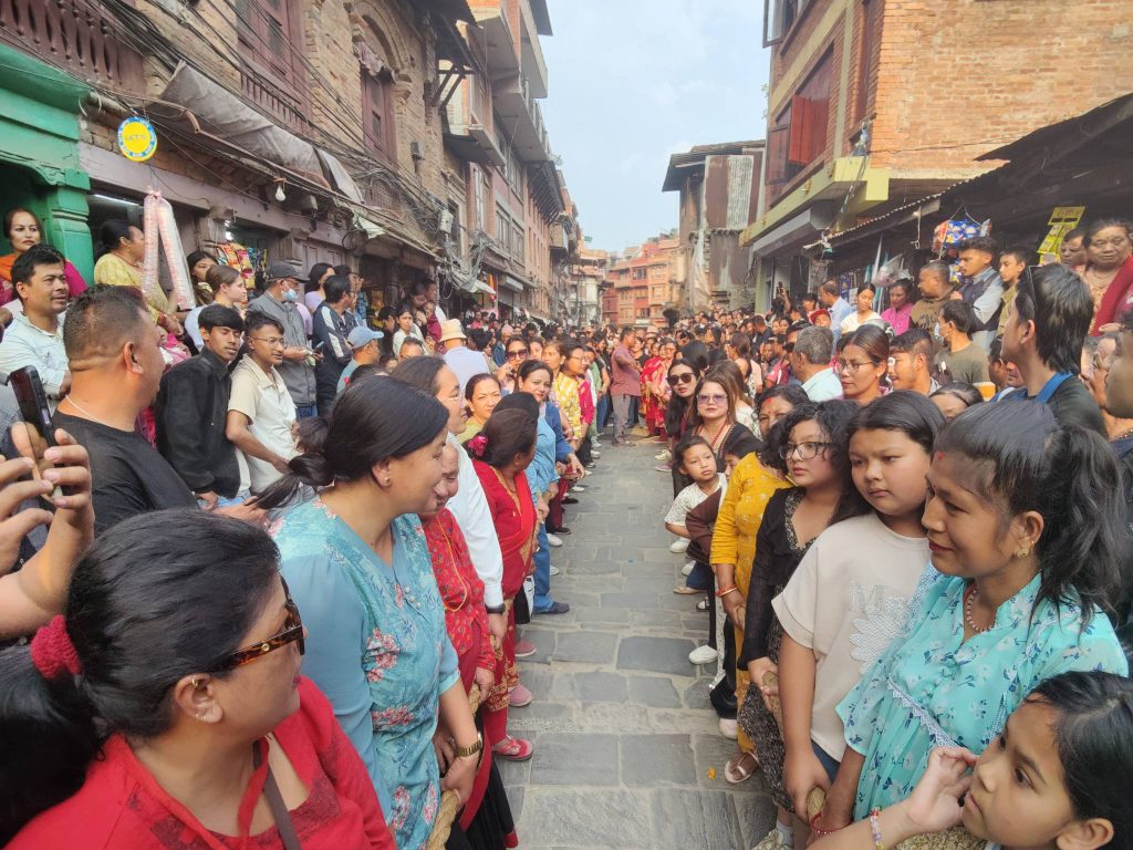 बिस्का जात्रामा नयाँ इतिहास: पहिलोपटक महिलाले मात्र ताने नकिजु अजिमाको रथ