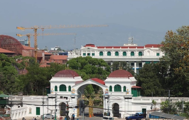 कानुन व्यवसायीकाे विरोधपछि गल्याे सरकार, अन्त्य त परिचयपत्रकै आधारमा सिंहदरबार प्रवेश अनुमति