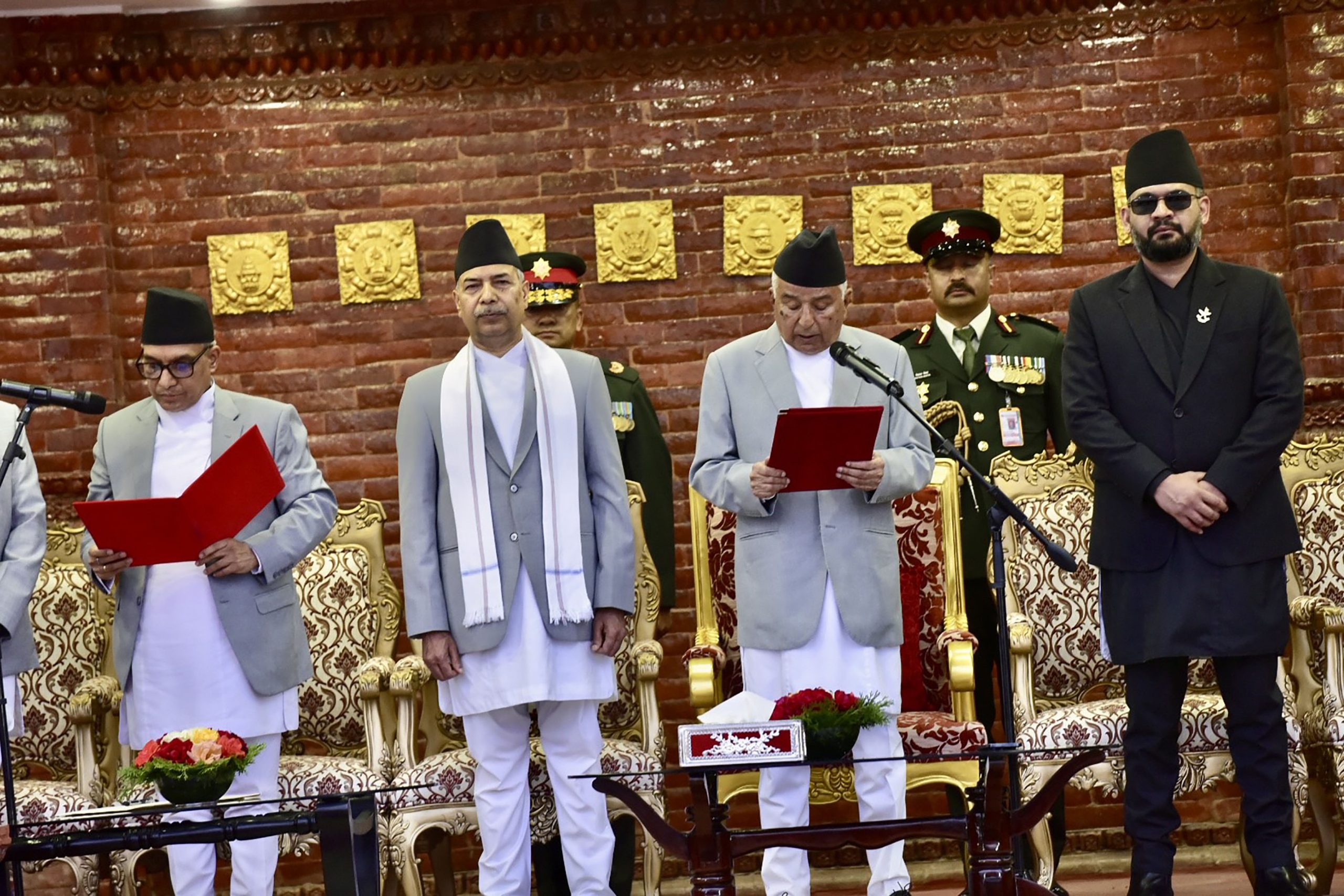 नवनियुक्त प्रधानन्यायाधीश डा. शर्माले लिए पद तथा गोपनीयताको शपथ