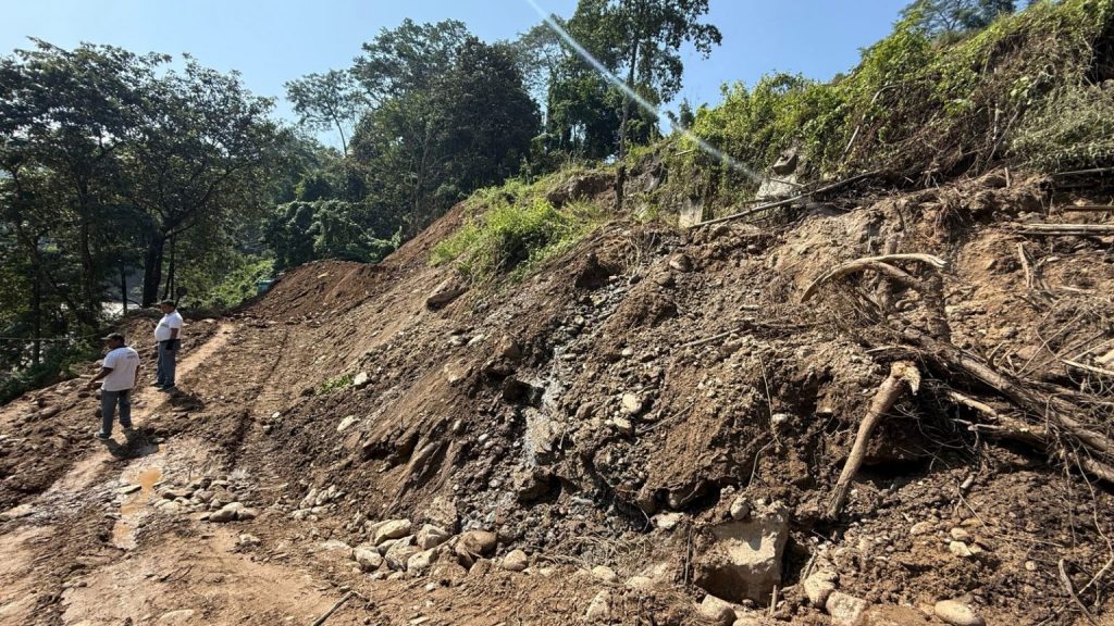 सङ्खुवासभाको मकालुमा पहिरोले भेडीगोठ पुरियो: २१८ भेडा बेपत्ता, एक जना घाइते