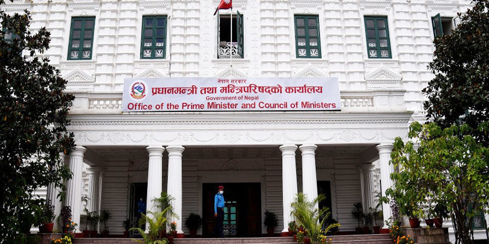 प्रधानमन्त्रीको निर्देशनपछि सिंहदरबारमा सञ्चारकर्मीलाई दृश्य सङ्कलनमा अवरोध