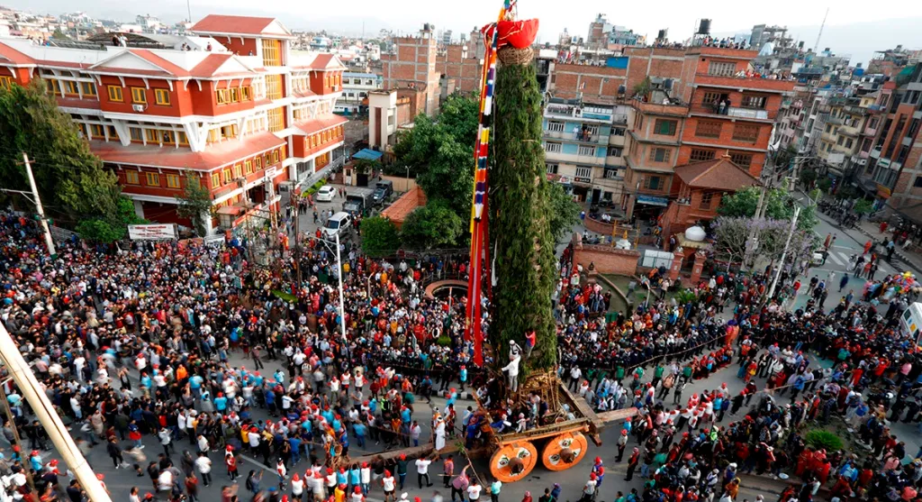 रातो मत्स्येन्द्रनाथको रथ असार ३ गते जावलाखेल लगिने, चौथो दिन भोटो जात्रा हुने