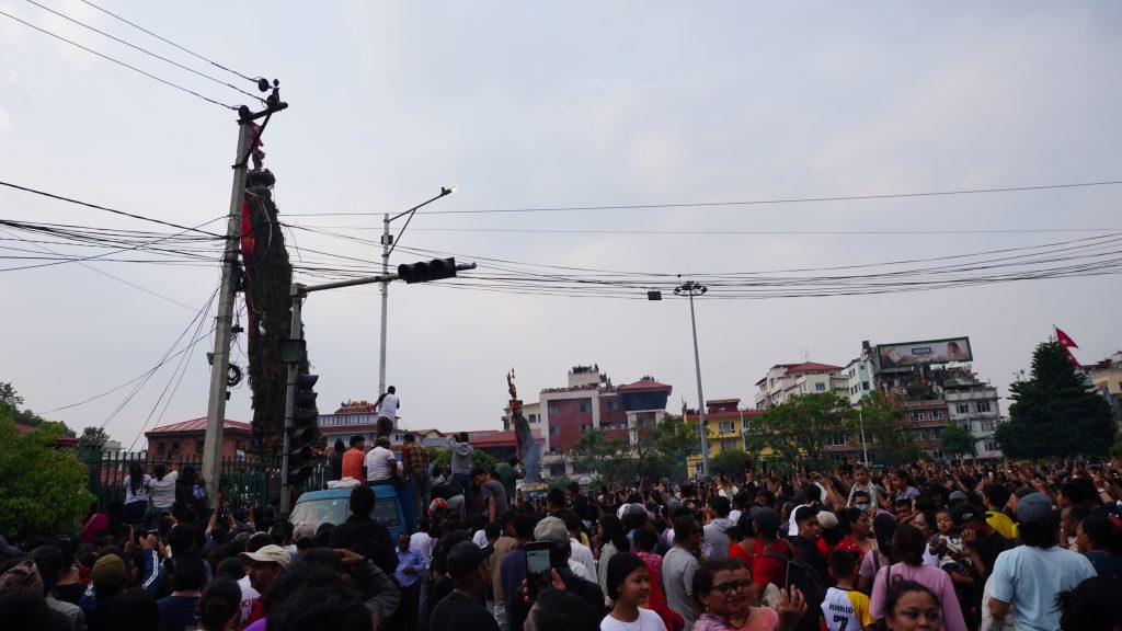 भोटो प्रदर्शनसँगै सकियो यस वर्षको रातो मच्छिन्द्रनाथ जात्रा