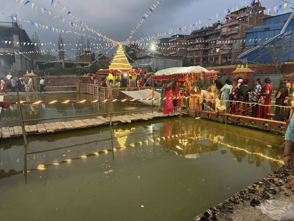 तीनसय वर्ष पुरानो भक्तपुरकाे मत्स्यनारायण मन्दिरमा एकमहिने मेला सम्पन्न