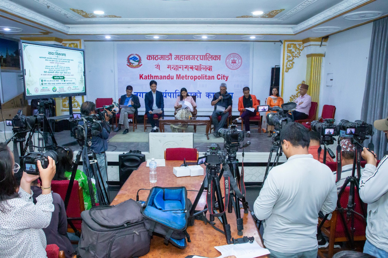 मानव बेचबिखन नियन्त्रणका लागि काठमाडौँ महानगरको सक्रियता : ३२ वटै वडाका जनप्रतिनिधिलाई अभिमुखीकरण
