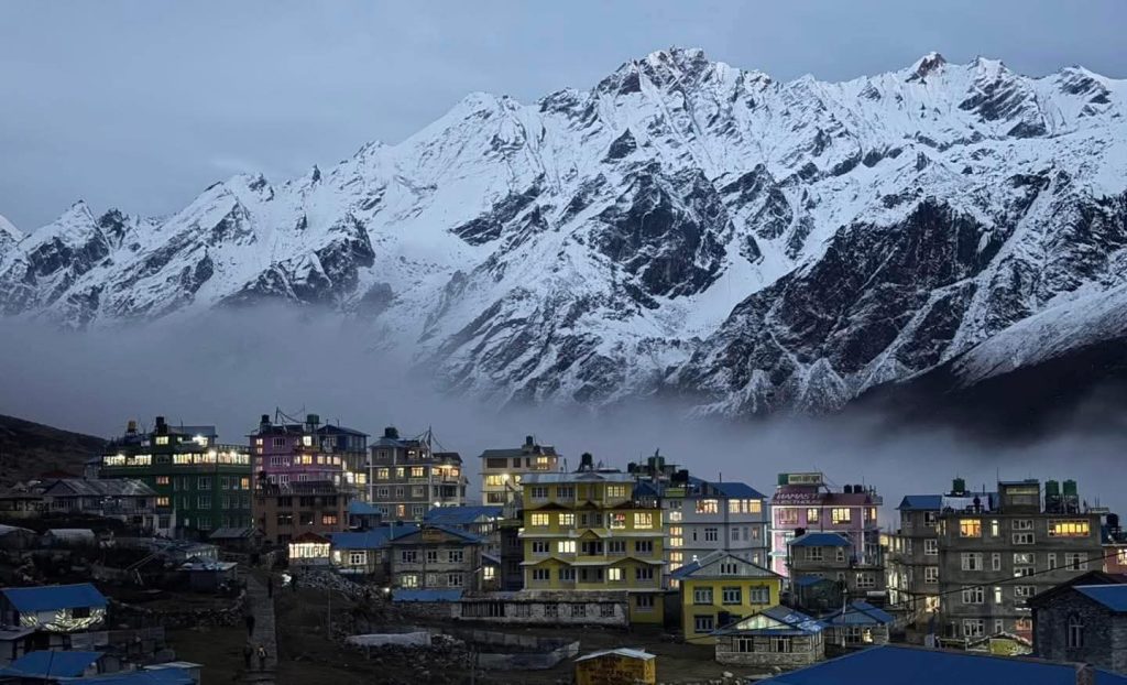 रसुवाको पर्यटकीय क्षेत्र लाङटाङको क्यान्जिनमा पुग्यो केन्द्रीय विद्युत् प्रसारण लाइन