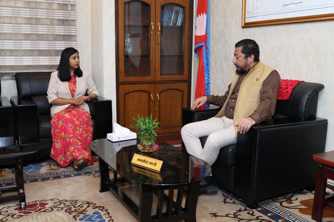 ‘उज्यालो काठमाडौँ’ र सहरी व्यवस्थापनका लागि संघीय सरकार र महानगर बिच सहकार्य हुने : ऊर्जा मन्त्री र कार्यवाहक प्रमुख डंगोल बिच छलफल