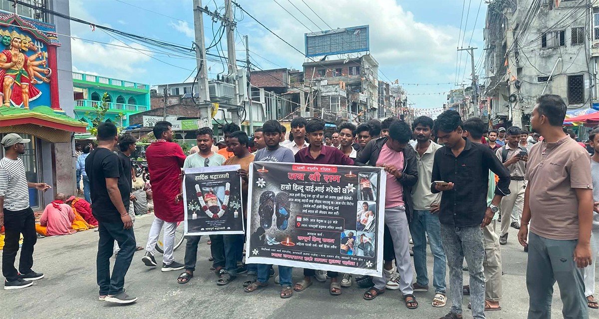 देवानगन्ज घटनाले विराटनगरका बजार र विद्यालय बन्द, पूर्व–पश्चिम राजमार्ग ठप्प