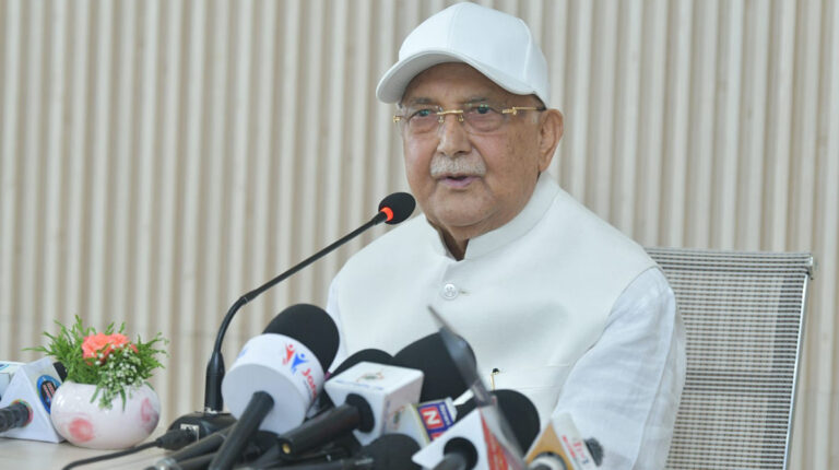वर्तमान सरकारले जनताको सहिष्णुतामाथि खेलवाड र अपमान गरिरहेको छः ओली