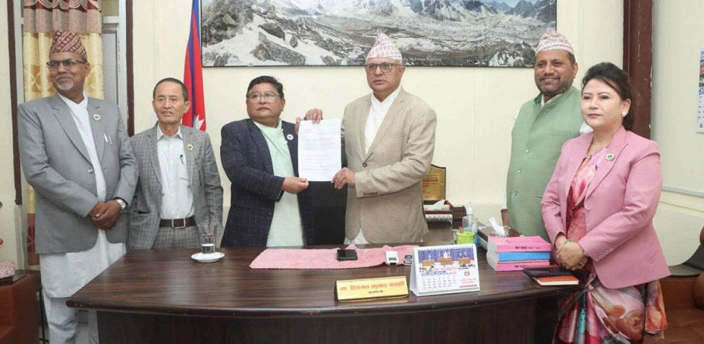 कोशी प्रदेश सरकारबाट नेपाली कांग्रेसका पाँच मन्त्रीद्वारा सामूहिक राजीनामा