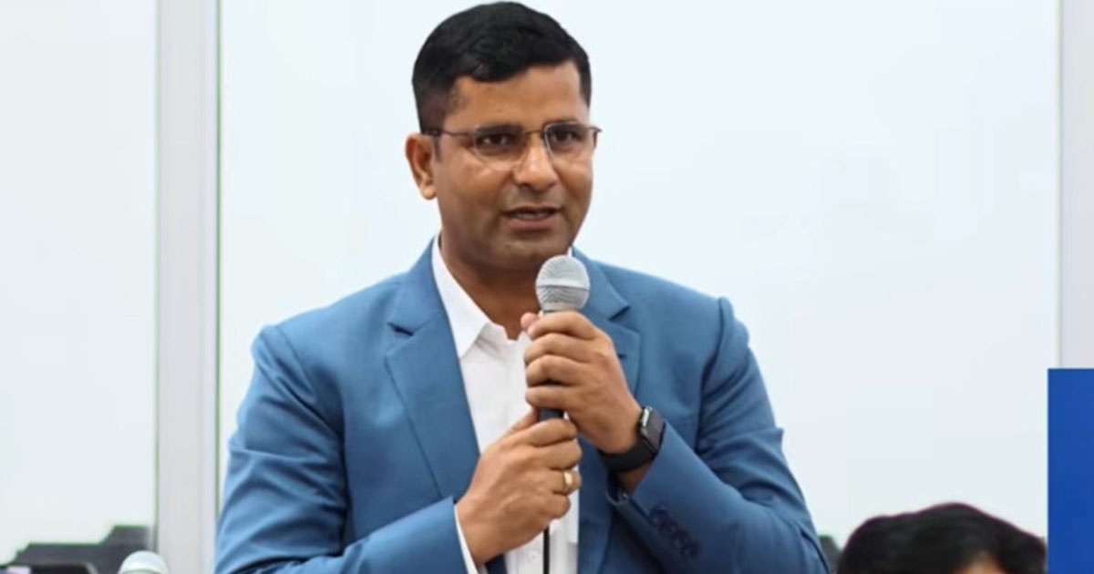 राहदानी खरिदको विषयमा प्रधानमन्त्री साहलाई संसदीय समितिमा बोलाएर छलफल गर्ने सांसद इस्तियाकको प्रस्ताव