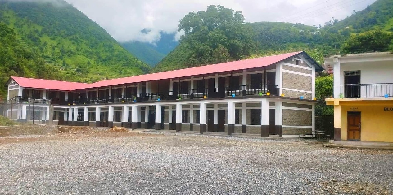 बागलुङको सरस्वती माविमा १२ कोठे भवन निर्माण, कक्षाकोठाको अभाव हट्यो