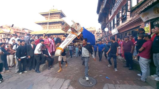 सकियो भक्तपुरको पुलुकिसी जात्रा