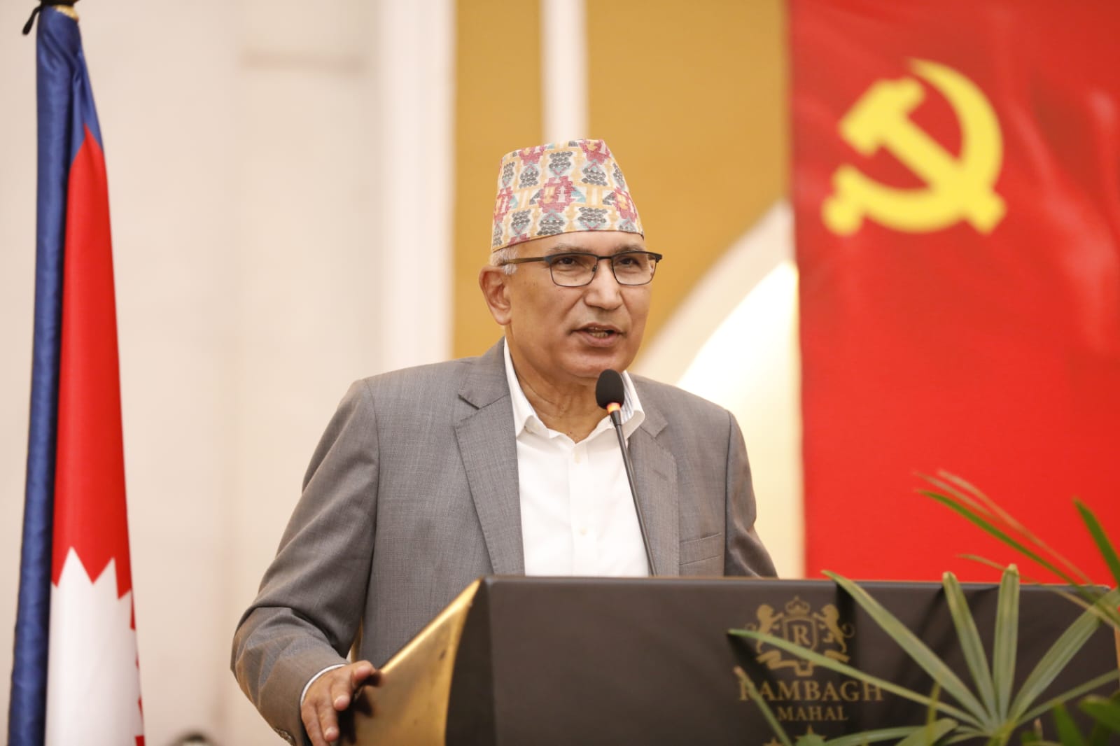 नेतृत्वको आलोचना मात्र गरेर पार्टीलाई एकताबद्ध बनाउन सकिन्नः विष्णु पौडेल