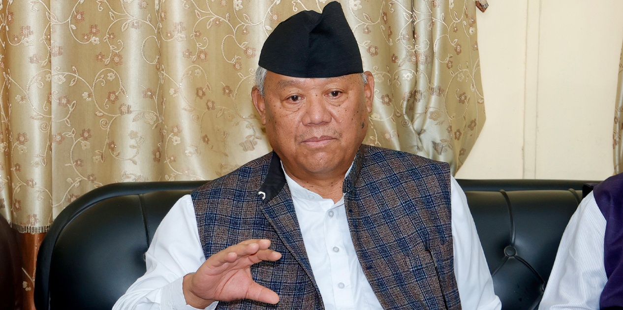 सरकारबाटै संविधानमाथि चौतर्फी आक्रमण भइरहेको छ: नेता भीष्मराज आङ्देम्बे