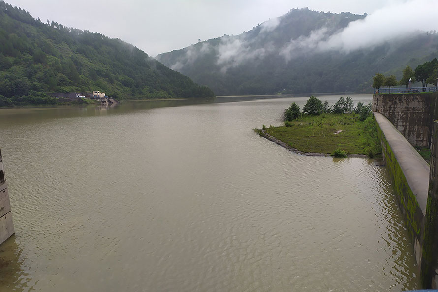 कुलेखानीमा तीन ठाउँमा साइरन, जलसतह बढे चेतावनी दिइने