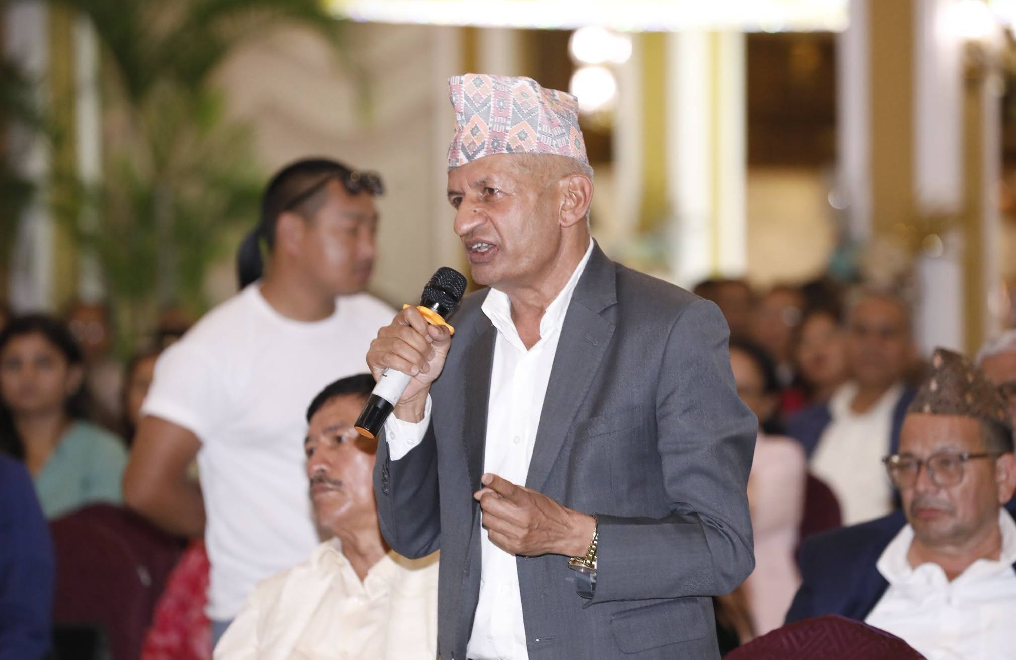 पार्टी, लोकतन्त्र र राष्ट्र संकटमा; एकताको अगुवाइ एमालेले गर्नुपर्छ: प्रदीप ज्ञवाली