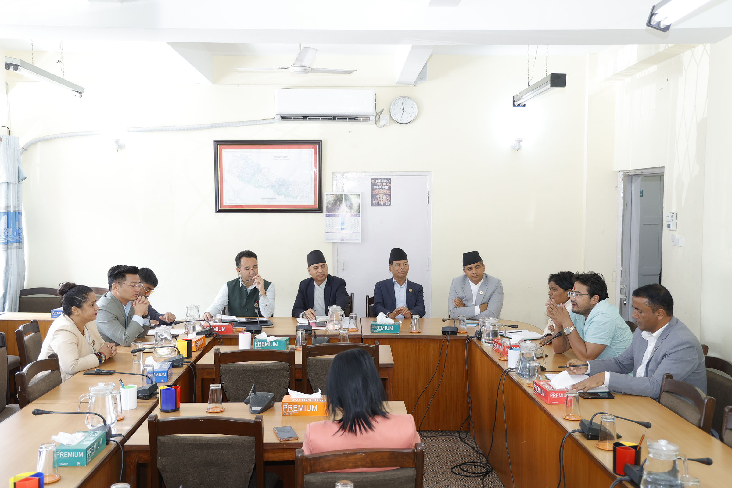 संसदीय विशेष समिति गठन गर्ने विषयमा छलफल