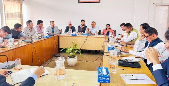 सिंहदरबारमा सर्वदलीय बैठक जारी