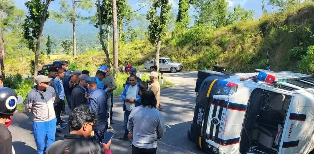पछिल्लो २४ घण्टामा सवारी दुर्घटनामा पाँच जनाको मृत्यु