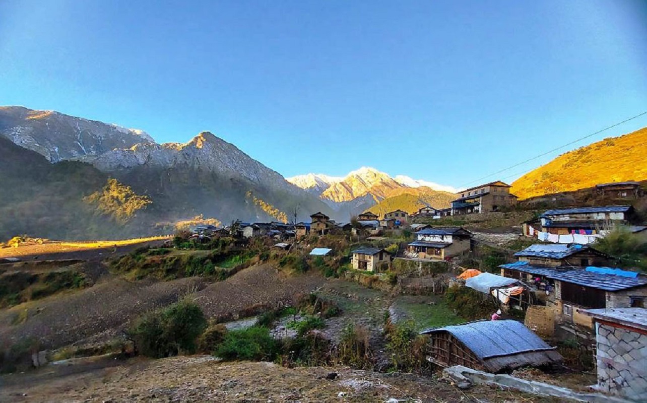 सडक मर्मतपछि म्याग्दीमा पर्यटकको चहलपहल बढ्दै