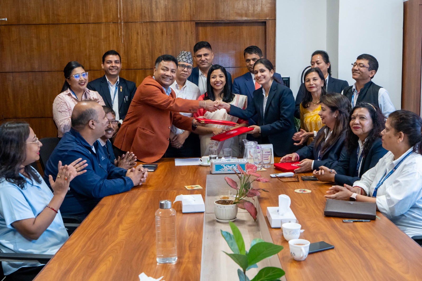 ज्येष्ठ नागरिकको स्वास्थ्यप्रति संवेदनशील कार्यवाहक प्रमुख डंगोल