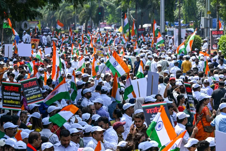 भारतमा मुख्य निर्वाचन आयुक्तको राजीनामा माग्दै तेस्रो दिन पनि विशाल प्रदर्शन: