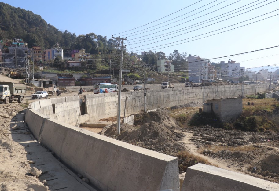 साँगा–धुलिखेल सडक विस्तारमा तीव्रता, काभ्रेतर्फ ७४ प्रतिशत काम सम्पन्न
