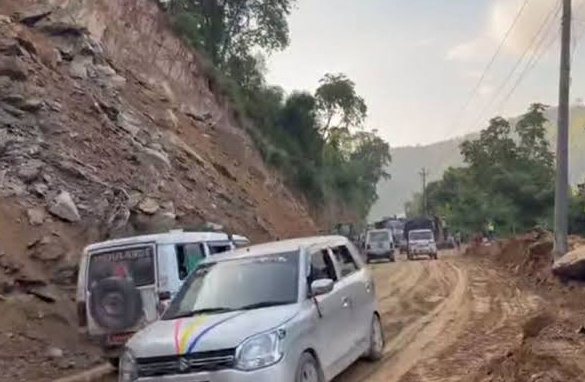 सडक मर्मतका लागि फुर्केखोलाको वैकल्पिक मार्ग आज पाँच घण्टा बन्द रहने