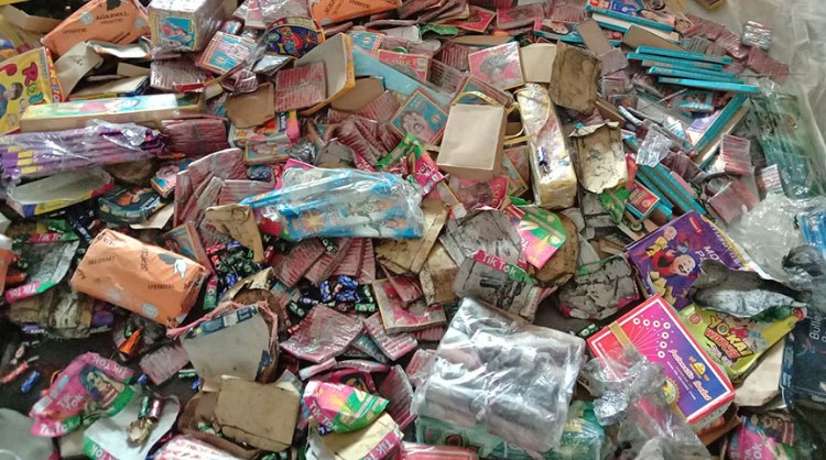 कञ्चनपुरमा १६ लाख ८७ हजार बराबरको अवैध पटाका बरामद