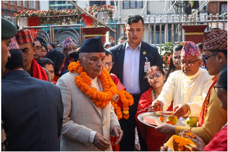 राष्ट्रपति पौडेलद्वारा उपत्यकाका नौ शक्तिपीठमा पूजाआराधना